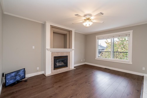 11483 240 Street, Maple Ridge, BC 