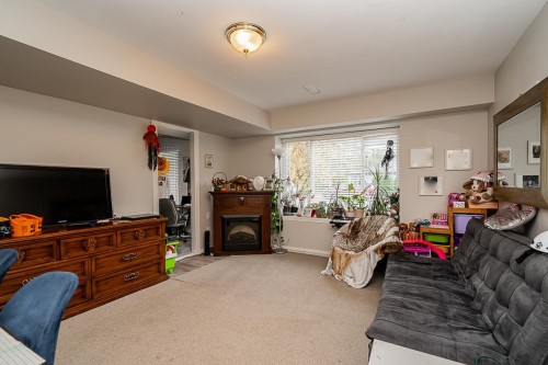 11483 240 Street, Maple Ridge, BC 