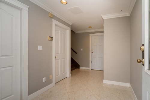 11483 240 Street, Maple Ridge, BC 