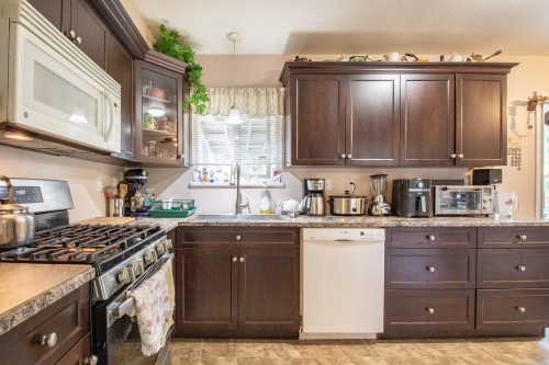 11819 230 Street, Maple Ridge, BC 