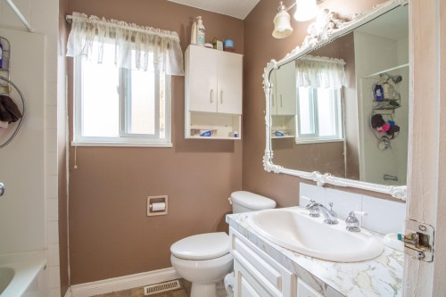 11819 230 Street, Maple Ridge, BC 