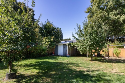 11819 230 Street, Maple Ridge, BC 