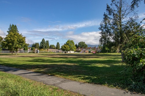 11819 230 Street, Maple Ridge, BC 