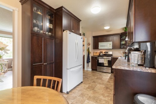 11819 230 Street, Maple Ridge, BC 