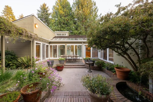 535 English Bluff Road, Delta, BC 