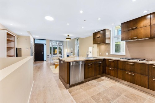 Th 16-6063 Iona Drive, Vancouver, BC 