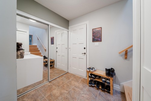 7-7305 Montecito Drive, Burnaby, BC 