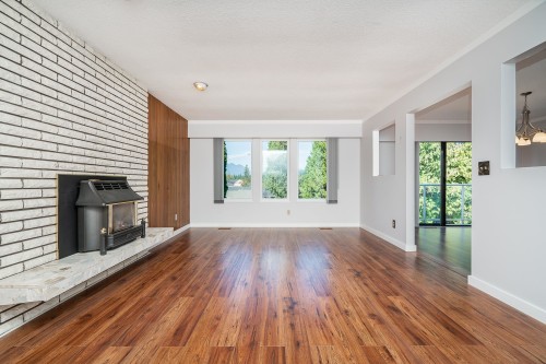 5 Tuxedo Place, Port Moody, BC 