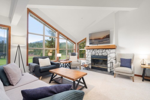 4-4644 Blackcomb Way, Whistler, BC 