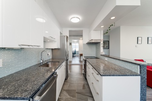 2004-1251 Cardero Street, Vancouver, BC 