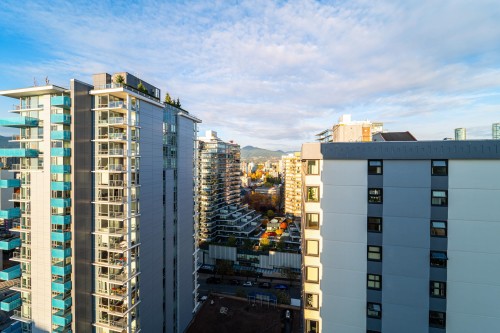 2004-1251 Cardero Street, Vancouver, BC 