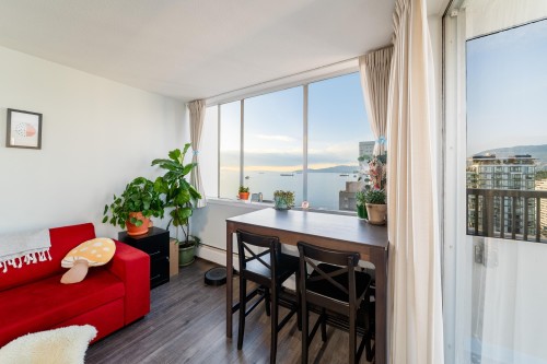 2004-1251 Cardero Street, Vancouver, BC 