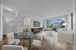 411-1152 Windsor Mews  Coquitlam, BC V3B 0N1