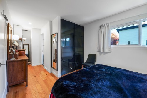 1287 15Th Street W, North Vancouver, BC 