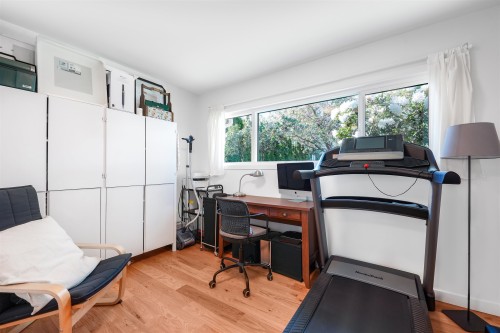 1287 15Th Street W, North Vancouver, BC 