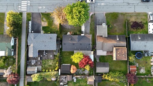 1287 15Th Street W, North Vancouver, BC 