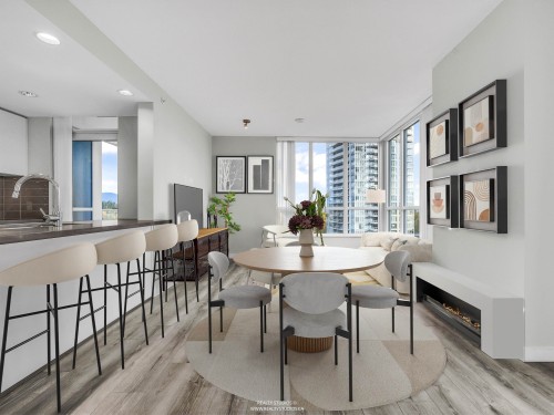 1503-3093 Windsor Gate, Coquitlam, BC 