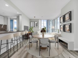 1503-3093 Windsor Gate  Coquitlam, BC V3B 0N2