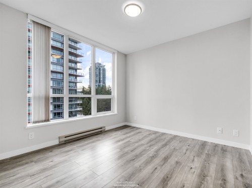 1503-3093 Windsor Gate, Coquitlam, BC 