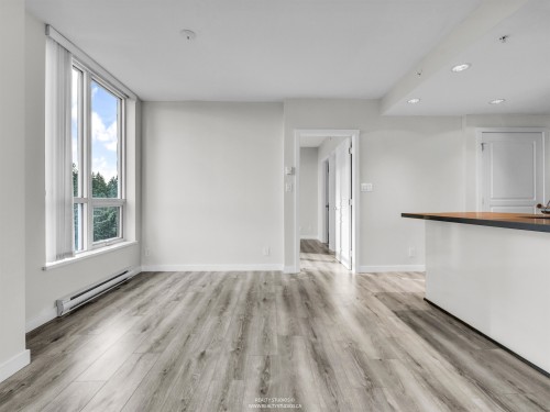 1503-3093 Windsor Gate, Coquitlam, BC 