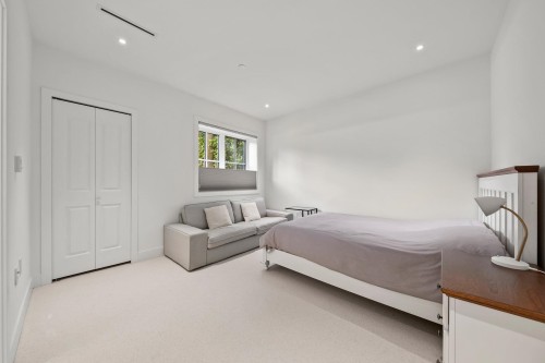 3227 35Th Avenue W, Vancouver, BC 