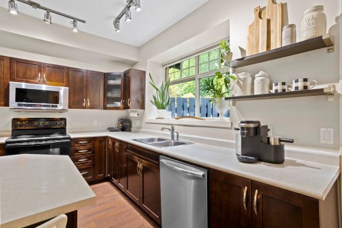 5-55 Hawthorn Drive, Port Moody, BC 