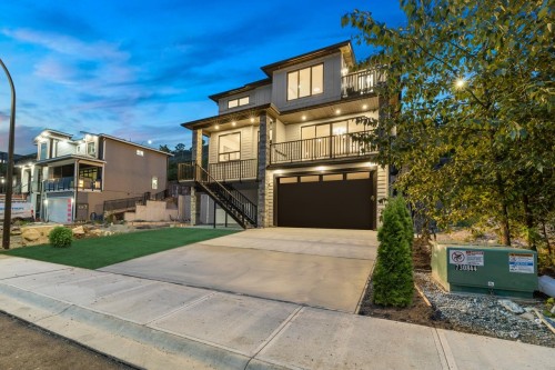 10490 Mcveety Street, Maple Ridge, BC 