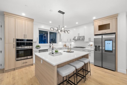 10490 Mcveety Street, Maple Ridge, BC 