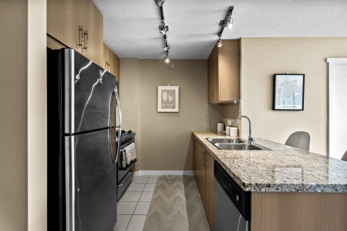 1009-660 Nootka Way, Port Moody, BC 