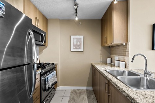 1009-660 Nootka Way, Port Moody, BC 