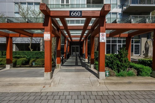 1009-660 Nootka Way, Port Moody, BC 