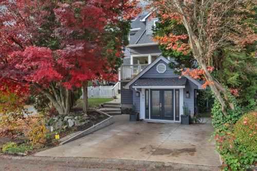 961 Noons Creek Drive  Port Moody, BC V3H 4H1