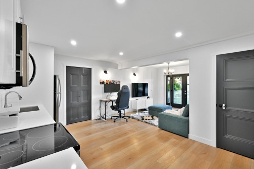 961 Noons Creek Drive, Port Moody, BC 