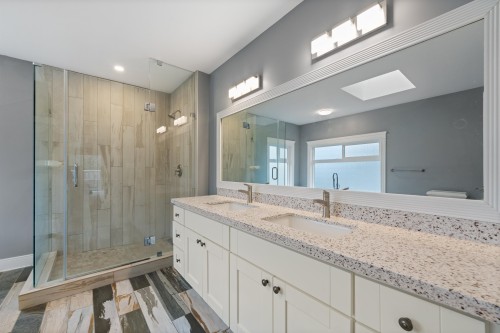 4053 38Th Avenue W, Vancouver, BC 