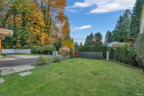 475 Newlands Road, West Vancouver, BC 
