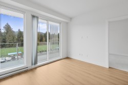 415-3075 Murray Street  Port Moody, BC V3H 0N9