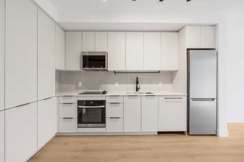 415-3075 Murray Street, Port Moody, BC 