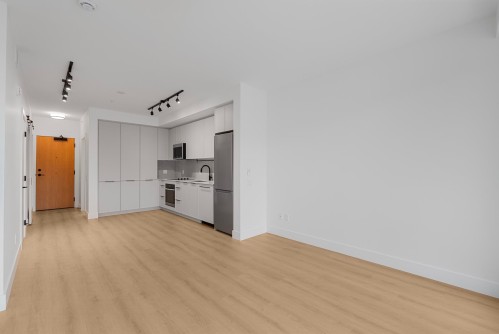 415-3075 Murray Street, Port Moody, BC 