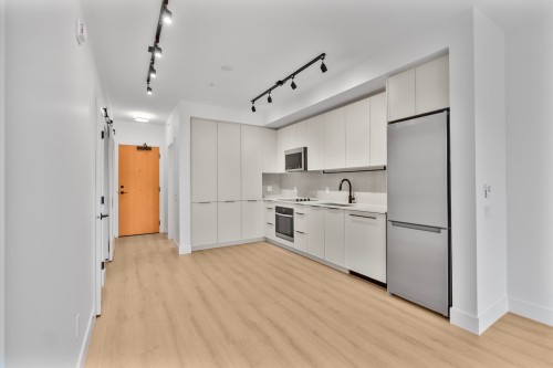 513-3075 Murray Street, Port Moody, BC 