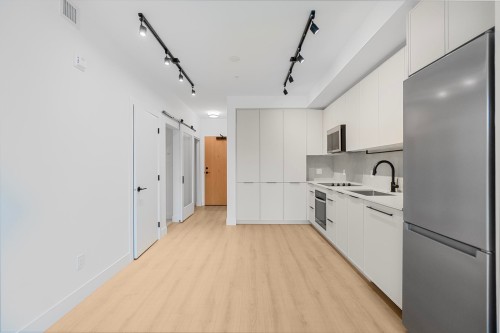 513-3075 Murray Street, Port Moody, BC 