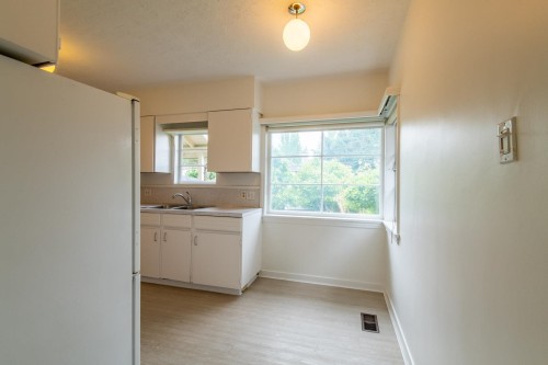 2960 41St Avenue W, Vancouver, BC 