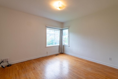 2960 41St Avenue W, Vancouver, BC 