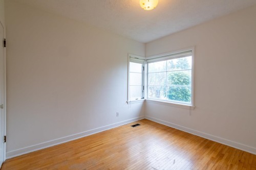 2960 41St Avenue W, Vancouver, BC 