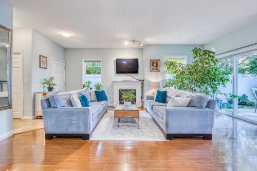 21-11711 Steveston Highway, Richmond, BC 