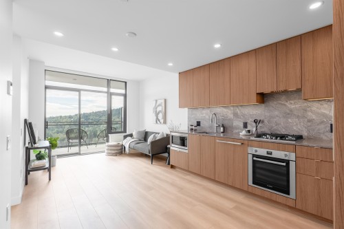 2203-626 Claremont Street, Coquitlam, BC 