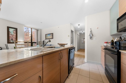 502-909 Mainland Street, Vancouver, BC 