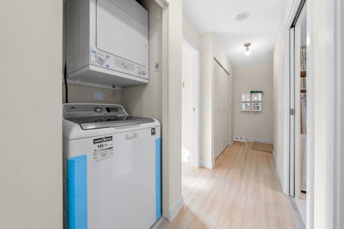 502-909 Mainland Street, Vancouver, BC 