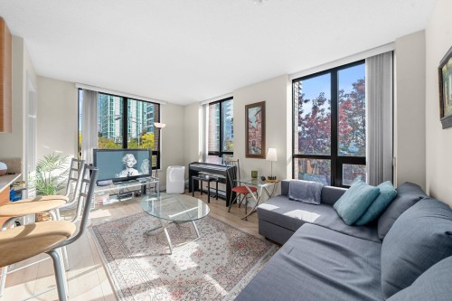 502-909 Mainland Street, Vancouver, BC 