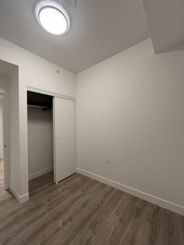 853-6328 No 3 Road, Richmond, BC 