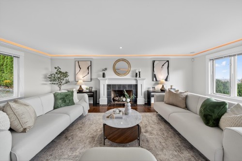 1314 Chartwell Drive, West Vancouver, BC 